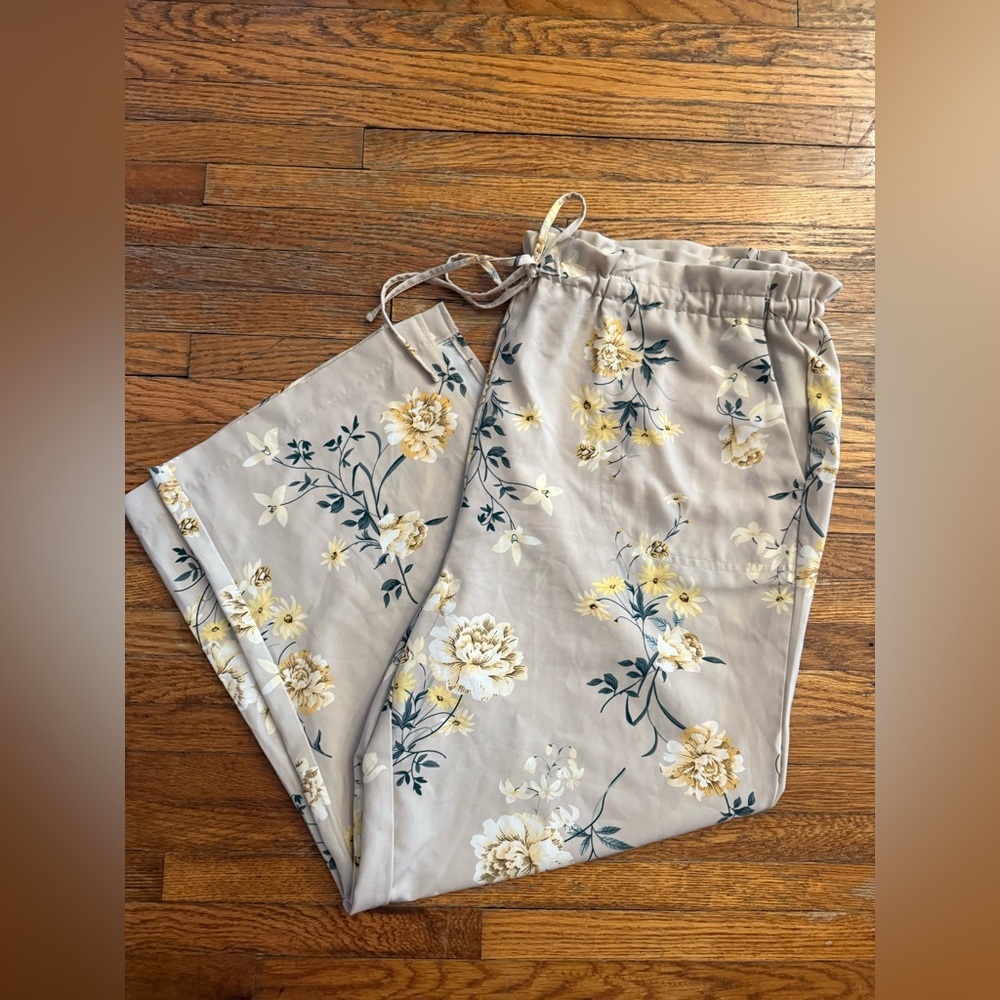 Jules & Leopold Cream Floral Pants Womens size XL Waist-20-22 Inseam-24